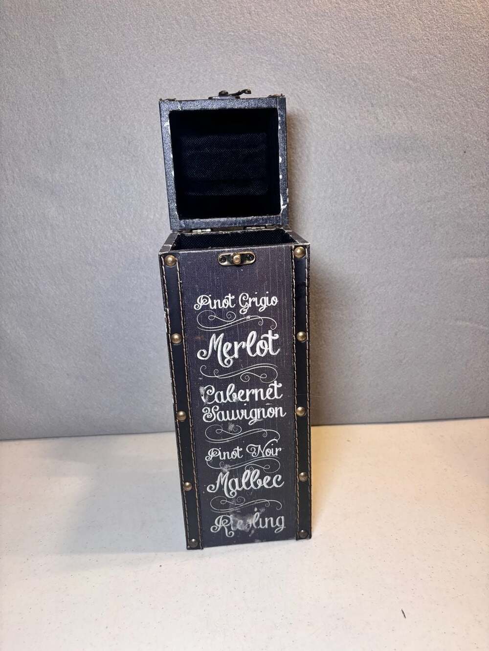 Elements Today's Specials Single Wine Bottle Box Storage Case